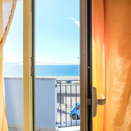 La Perla Di Ponente Apartman *